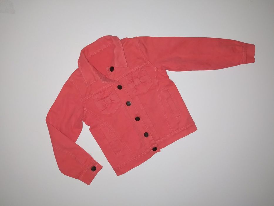 Джинсова куртка для дівчинки