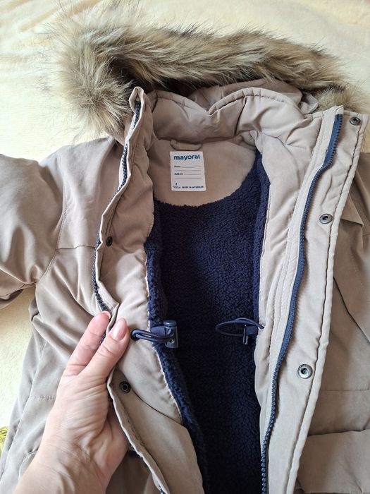 Зимова куртка Mayoral.  Подовжена.