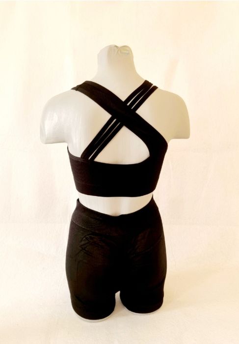 Conjunto de Pole Dance y Deportes