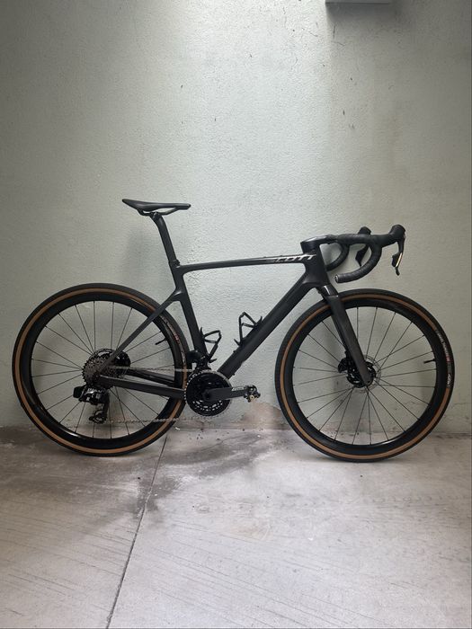 Scott Addict Tuned Gravel