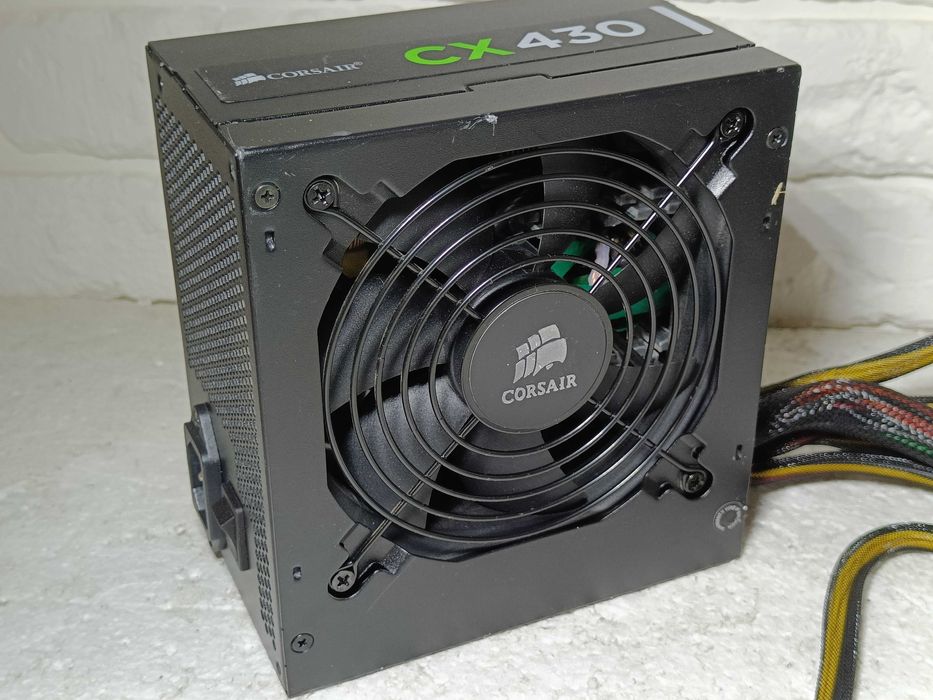 Блок живлення CORSAIR CX430 80 PLUS BRONZE Пломба 8pin GPU 8pin CPU