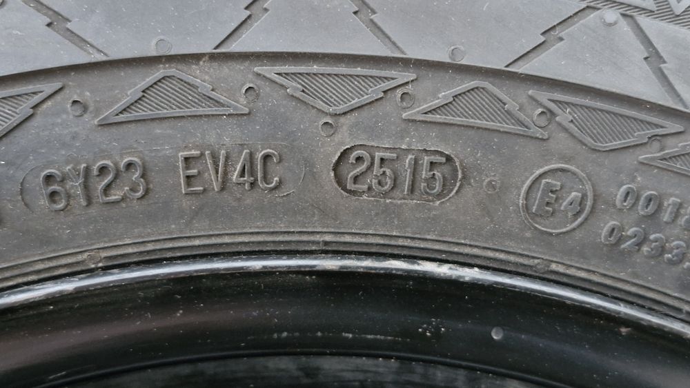 Roda suplente Mercedes Vito(W639). 205/65R16C