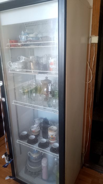 Продам холодильник.