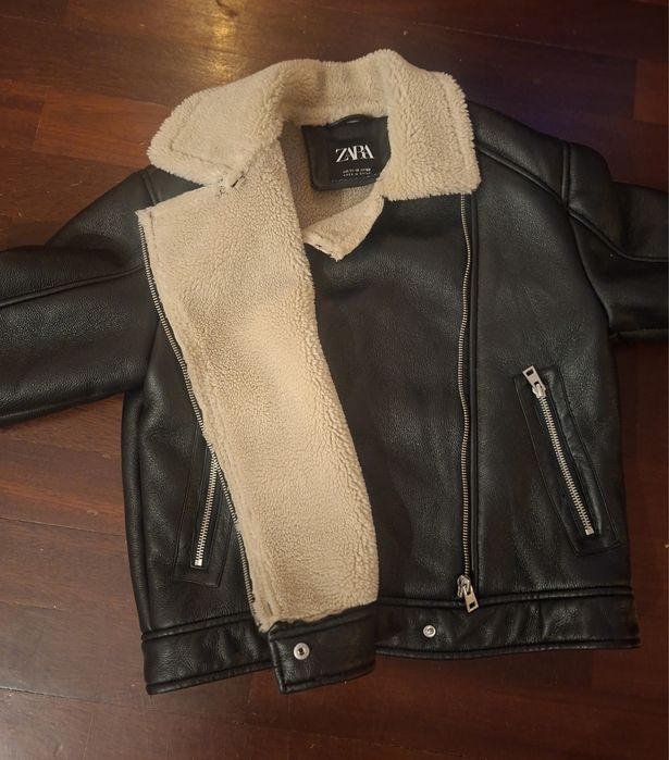 Blusão tipo biker da Zara (menina).