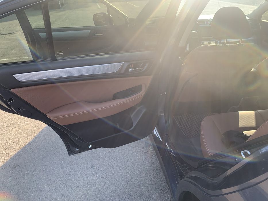 Subaru Legacy 2.5i Premium