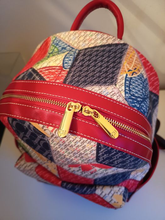 Mochila CH vermelha