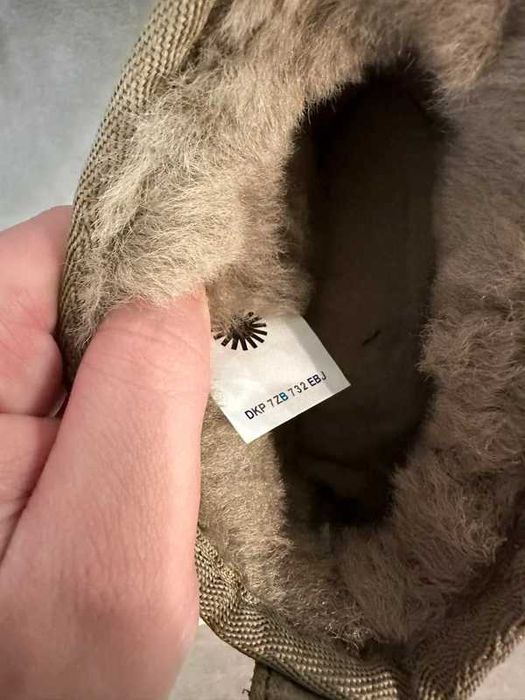 UGG / Mini_Classic  38