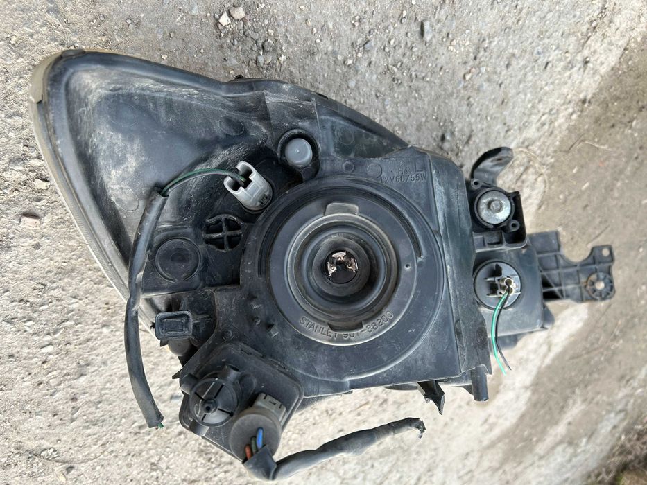 Передня ліва фара Mitsubishi Lancer 9 2006 1.6 універсал оригінал
