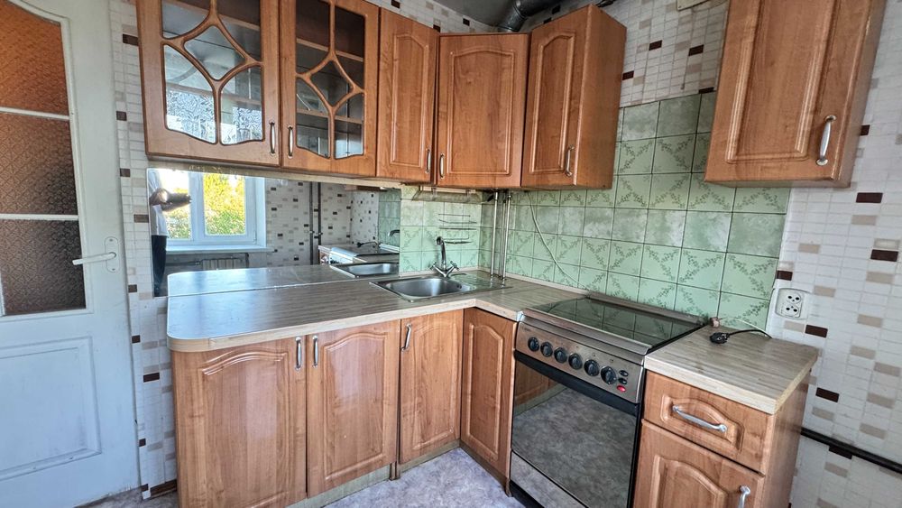 Продам 3-х ком кв, кирпич дом, пр. Слобожанского