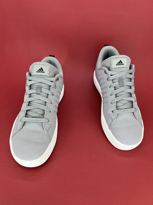 Кросівки 38,5р.Adidas Pace 2.0