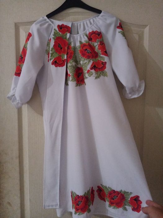 Вишиванка сукня. Нова.