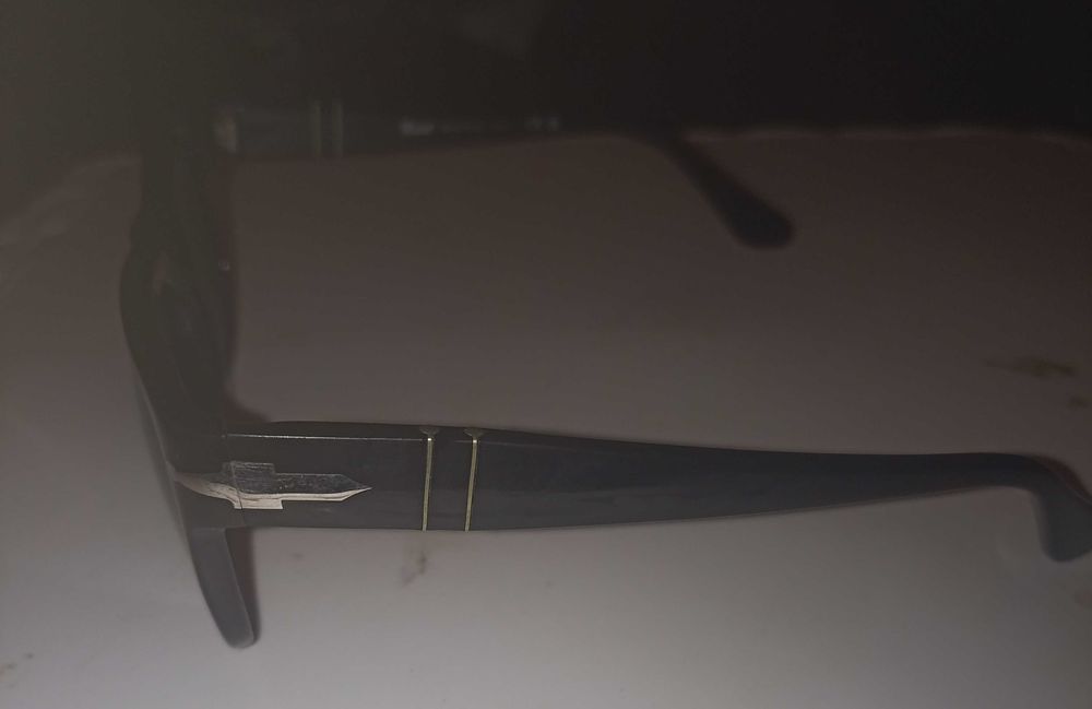 Óculos de sol PERSOL.