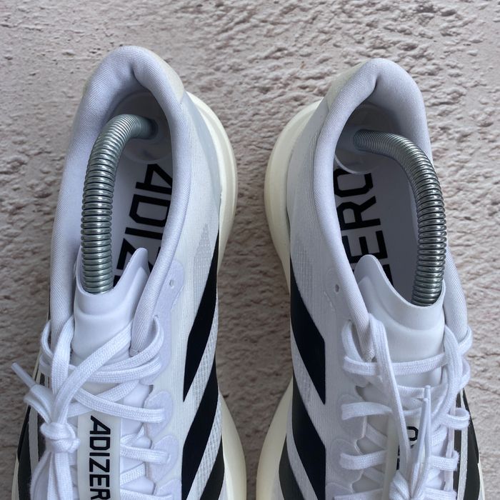 40 42.5 jh6208 елітні бігові кросівки adidas adizero evo sl white/black running jh6206