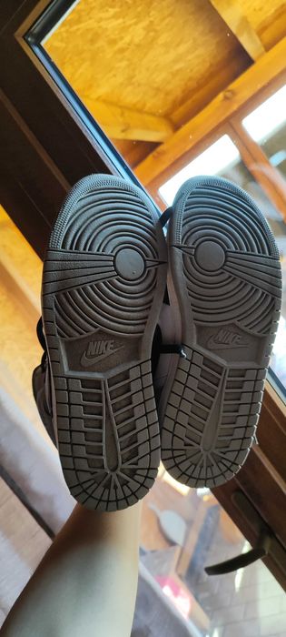 Buty Nike Air Jordan 1 Mid