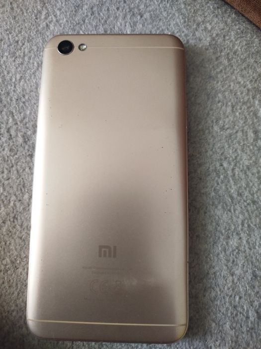 Телефон Xiaomi Redmi not 5a