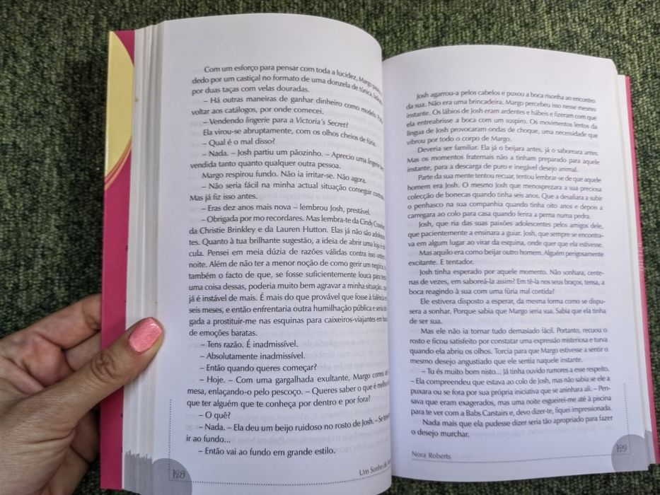 Livro "Um Sonho de Amor" de Nora Roberts