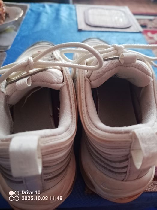 Na sprzedaż Buty Nike obniżka