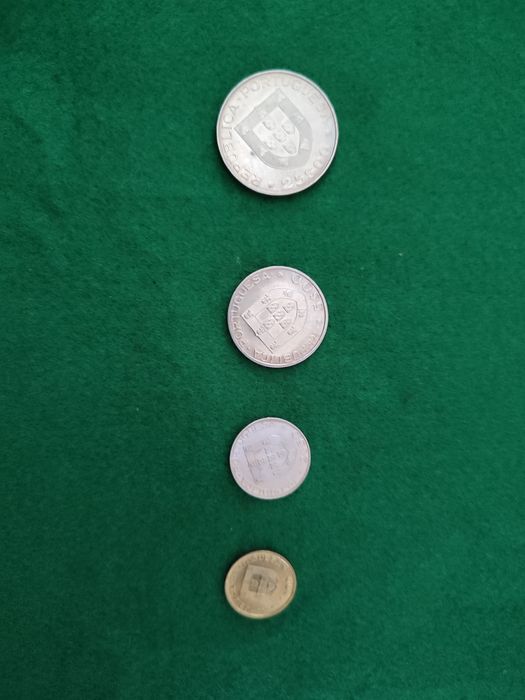 Moedas de escudo mundial Hóquei 1982