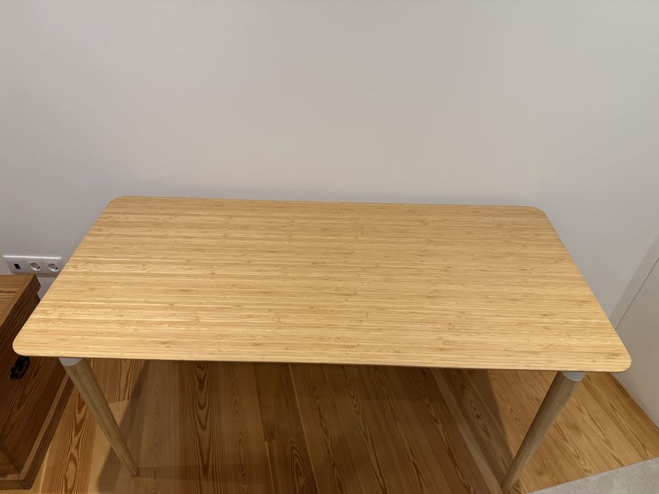 Secretaria Ikea de bambo