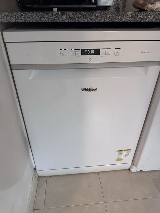 Maquina loica whirlpool