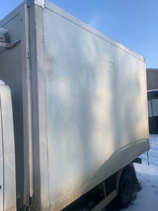 Будка рефрижератор, з холодильним обладнанням