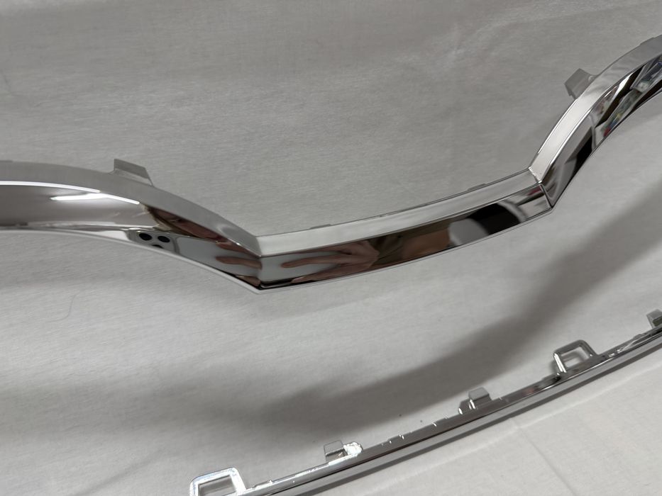 Ramka Atrapy Chłodnicy CHROM Skoda Octavia III LIFT 17r.- NOWA