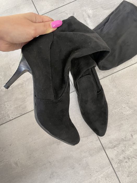 Kozaki za kolano na obcasie nowe