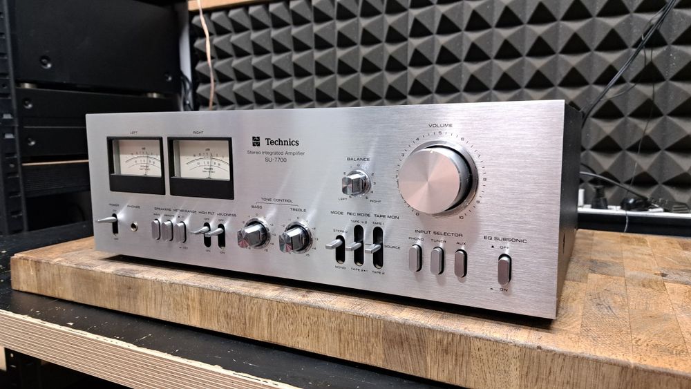 Wzmacniacz Technics SU-7700