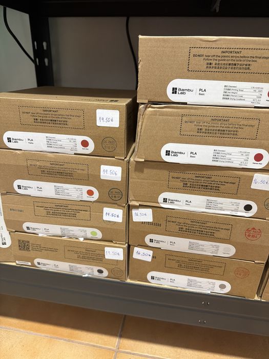 Filamentos elegooo e bambu