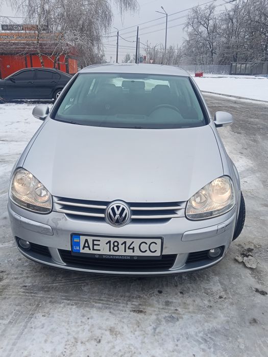Volkswagen Golf 5. 2006 года , бензин