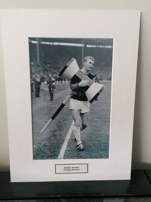 Fotografia de Bobby Moore capitão da equipa inglesa do West Ham
Fot
