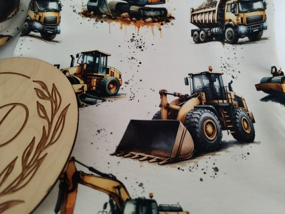 Zestaw komplet czapka komin ocieplany zimowy auta budowlane koparki