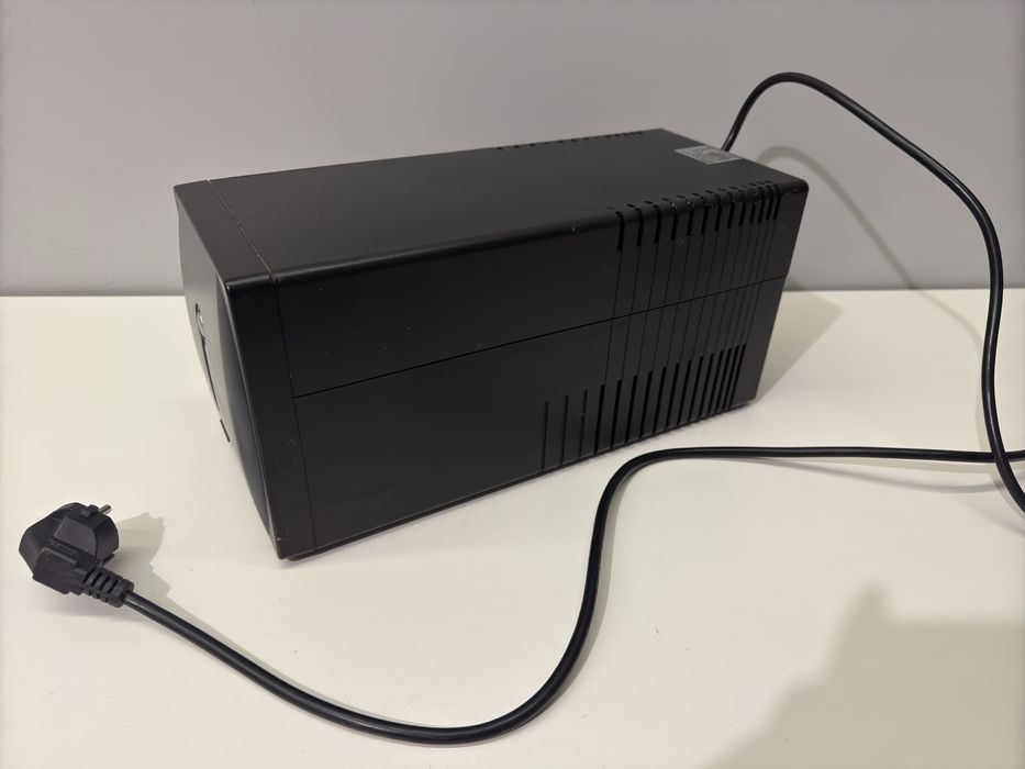 Безперебійник FSP EP 1000