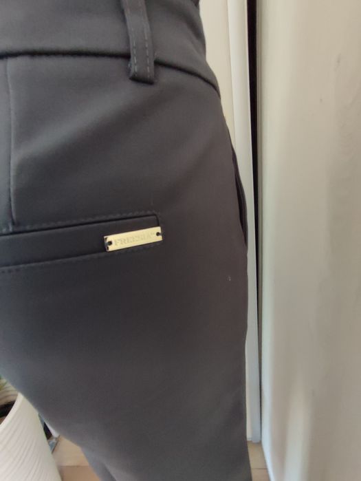 Sprzedam eleganckie spodnie cygaretki