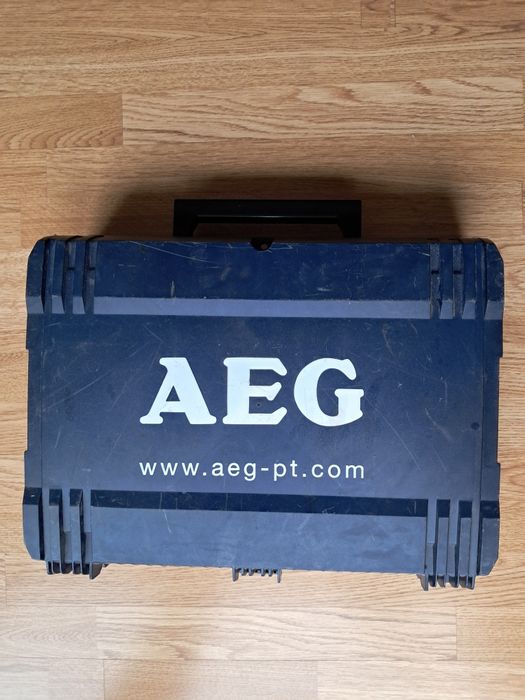 Walizka do szlifierki kątowej AEG WSE 9-125 MX
