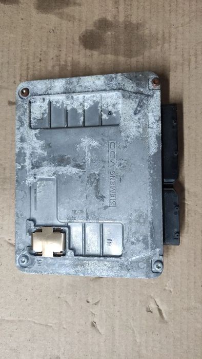 komputer silnika vw golf vi 1.6 benzyna 06a 906 033 jk