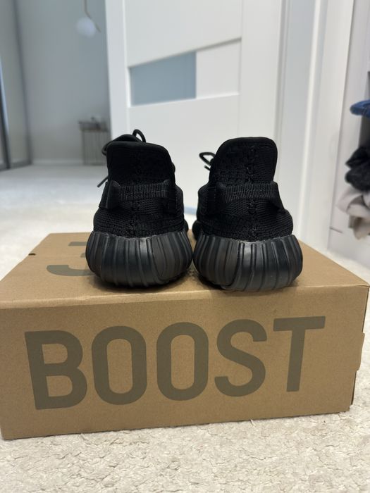 Adidas Yeezy 350 boost v2 onyx