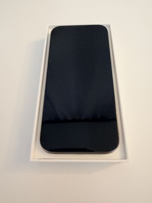 Iphone 15 pro 256GB Titan