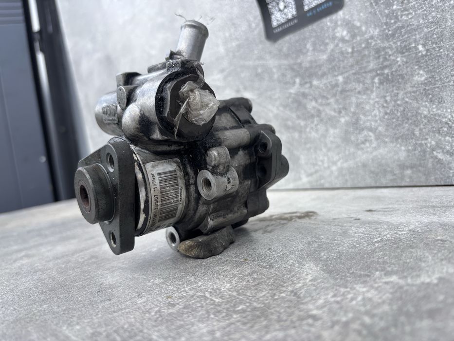 Гур бмв е90 е91 м57н м57н2 Насос гура Гидроуселитель руля bmw