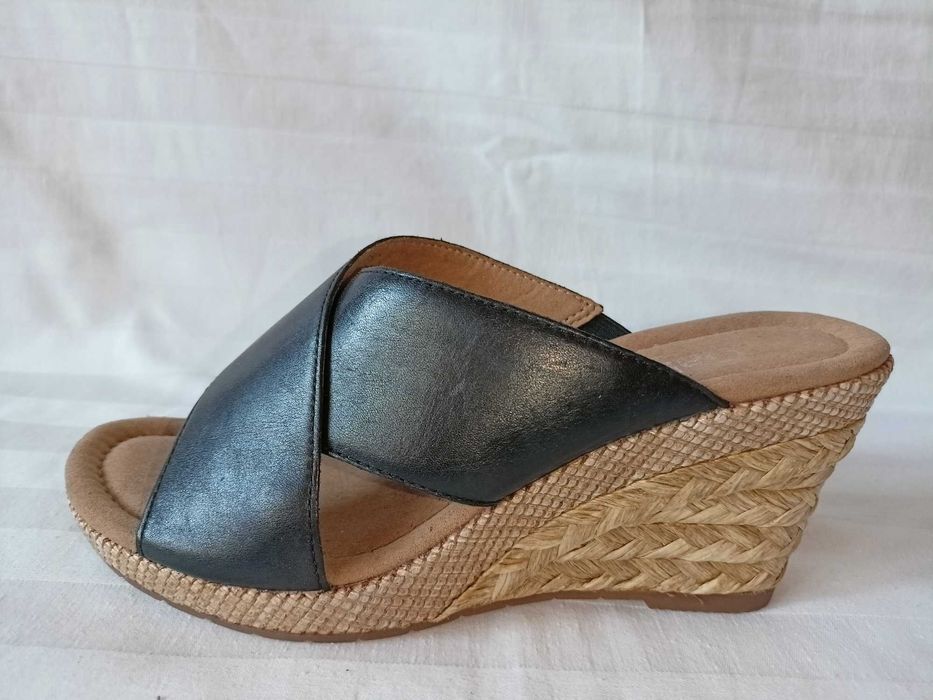 Gabor roz. 38,5 /UK 5,5G/ - dł. wkł. 24,8 cm- skóra- stan bdb