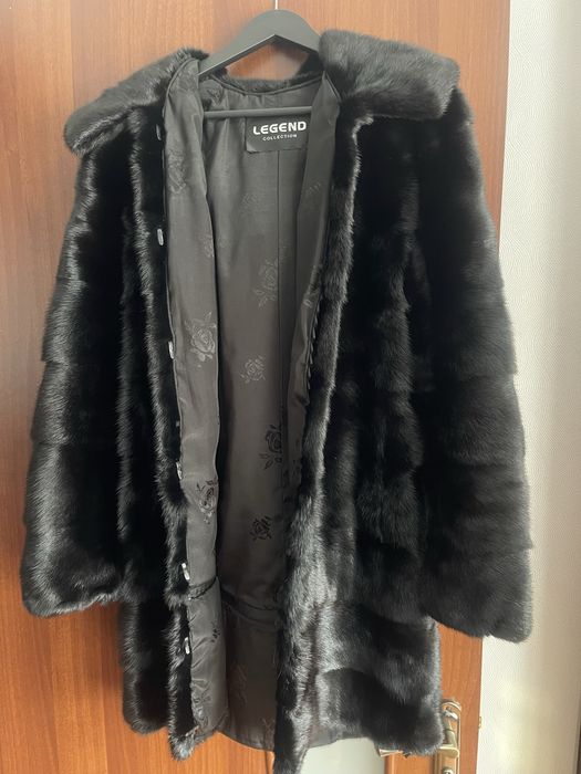 Продам норкову шубу