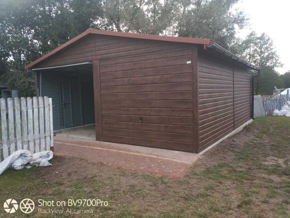 garaż drewnopodobny 6x7 rynny pasy blachodachówka ceglasty profil