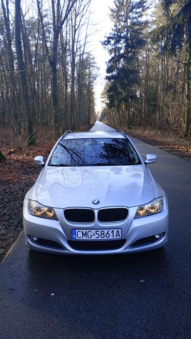 BMW E91 2010r lift 2.0d zadbana