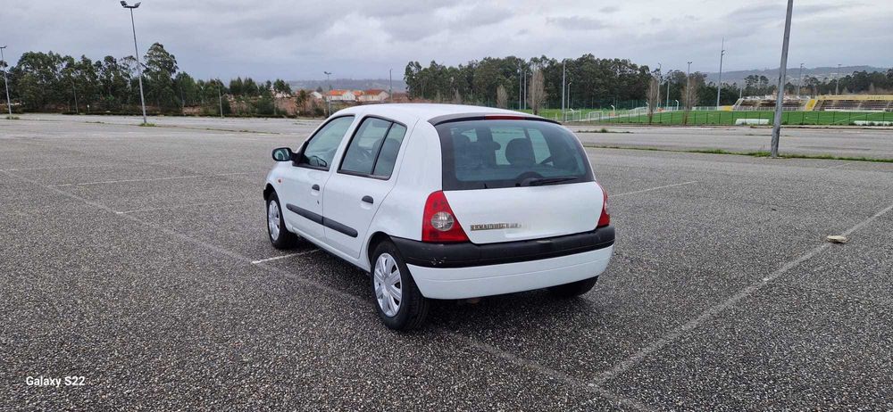 Vendo clio gasoleo