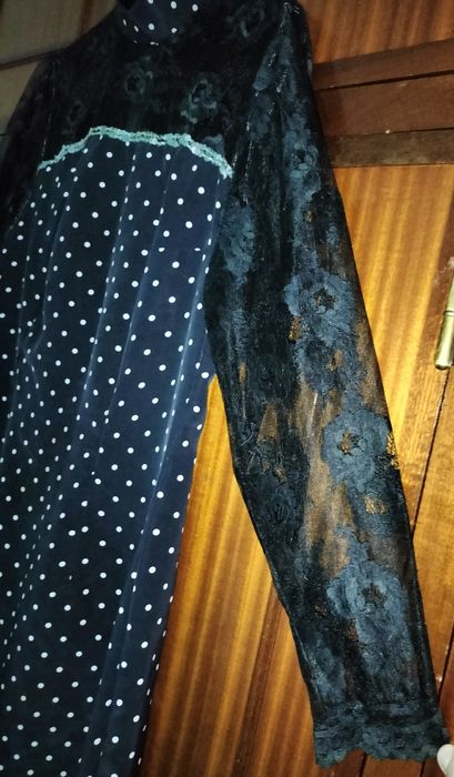 Vestido Preto c/Pintas Brancas