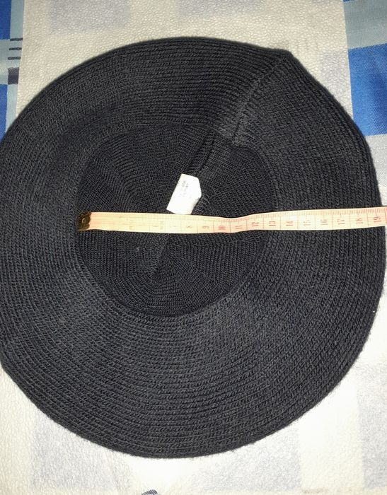 Продам берет жіночій новий