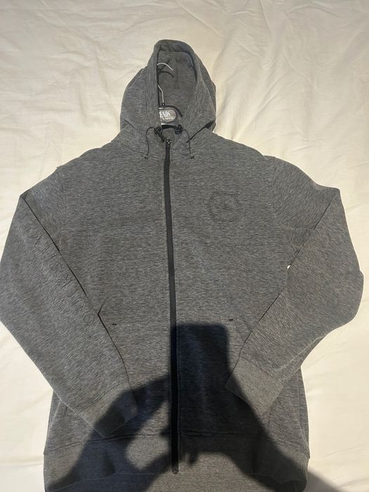 Hoodie Quiksilver Original Cinzenta (Tamanho L) – Com Fecho