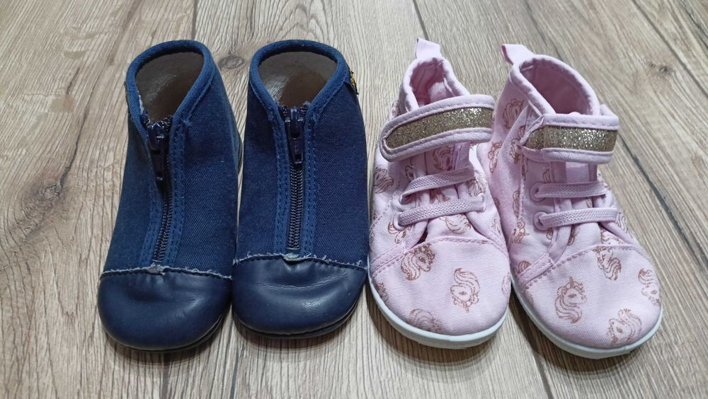 Buty dla dziewczynki r. 21
