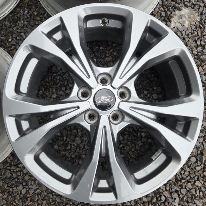 5 108 R18 Ford Kuga Escape Egje Fusion Mondeo Focus