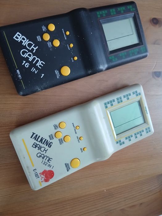 Gra lat 90 prl komplet dwie sztuki